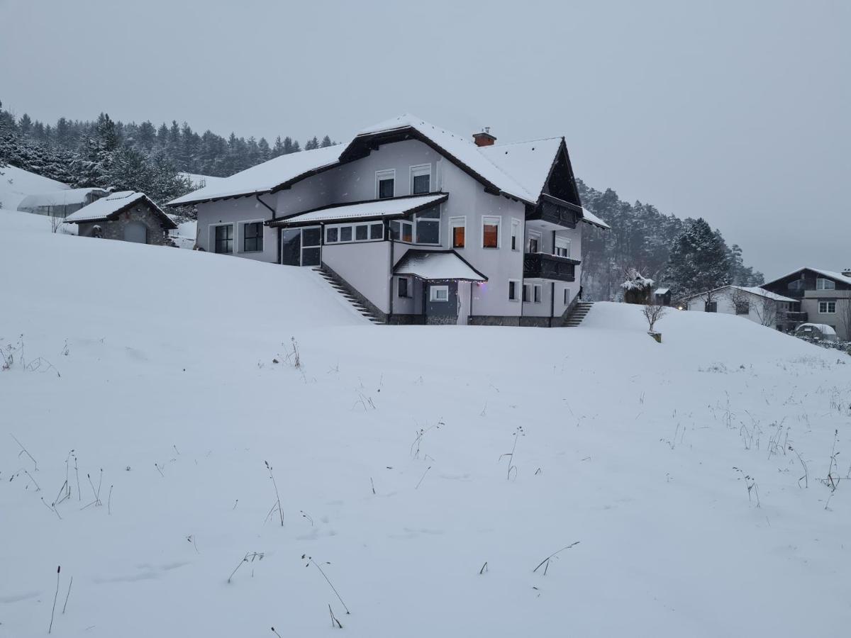 Apartma Jutersek 2+2 Libelice Екстериор снимка